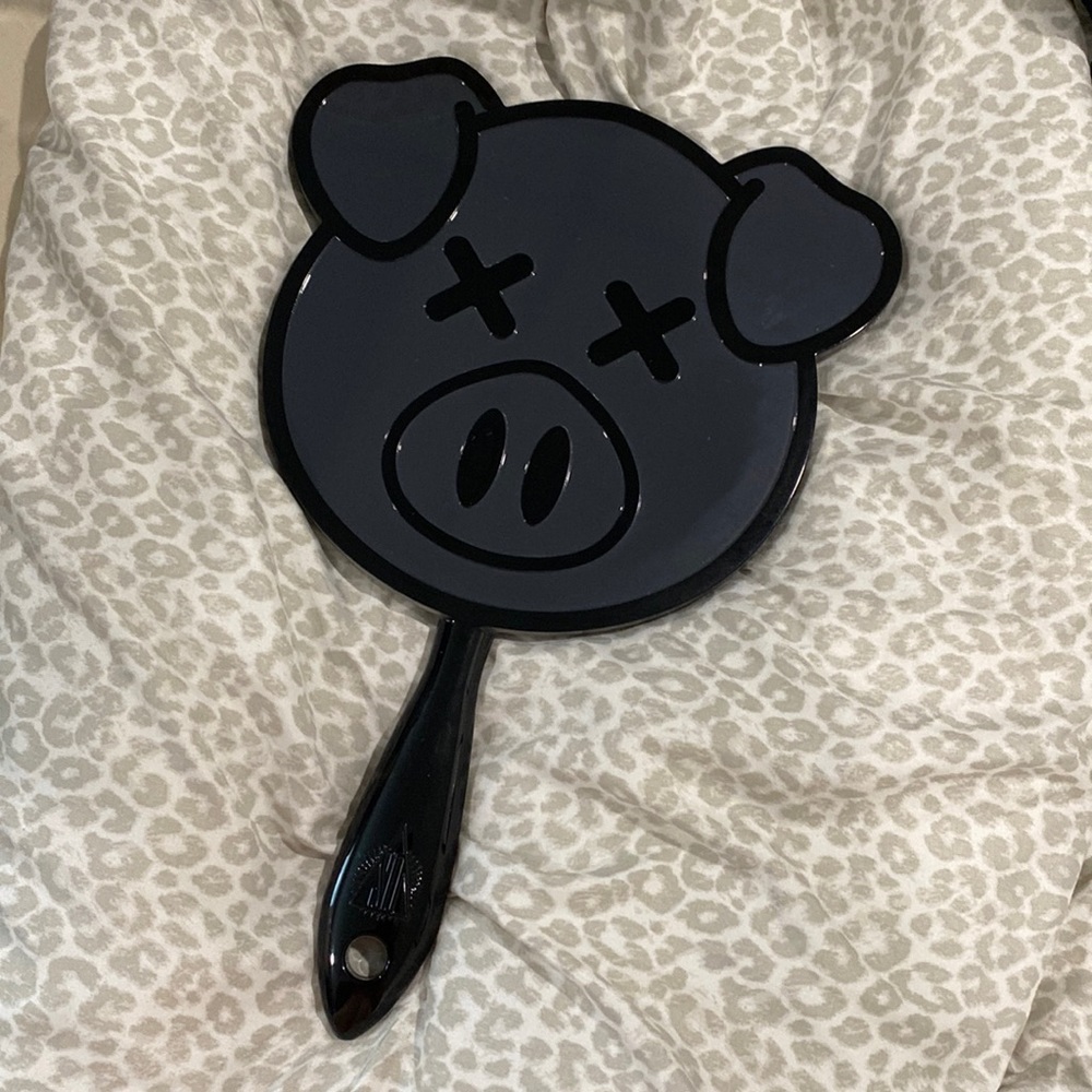 Shane Dawson Pig Mirror